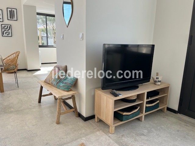 Photo 29 : SEJOUR d'une maison situ&eacute;e &agrave; Le Bois-Plage-en-R&eacute;, &icirc;le de R&eacute;.