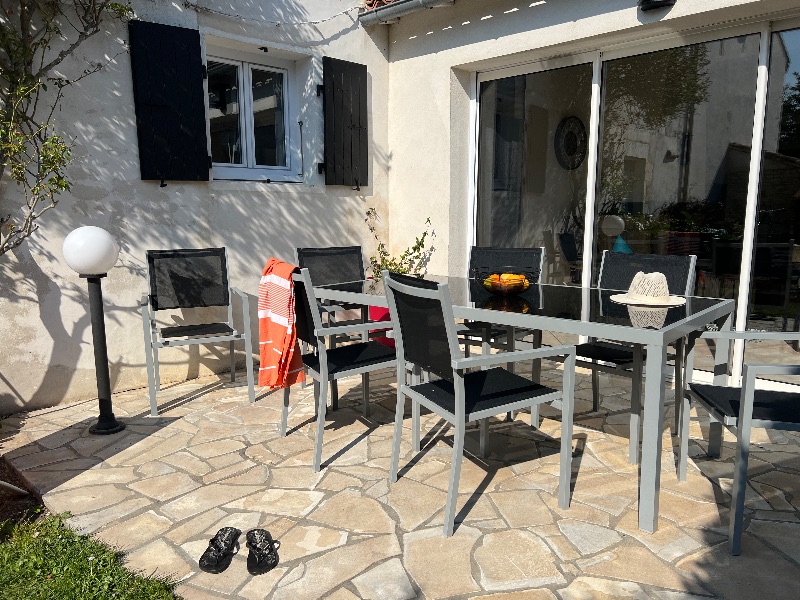 Photo 7 : TERRASSE d'une maison située à La Flotte-en-Ré, île de Ré.