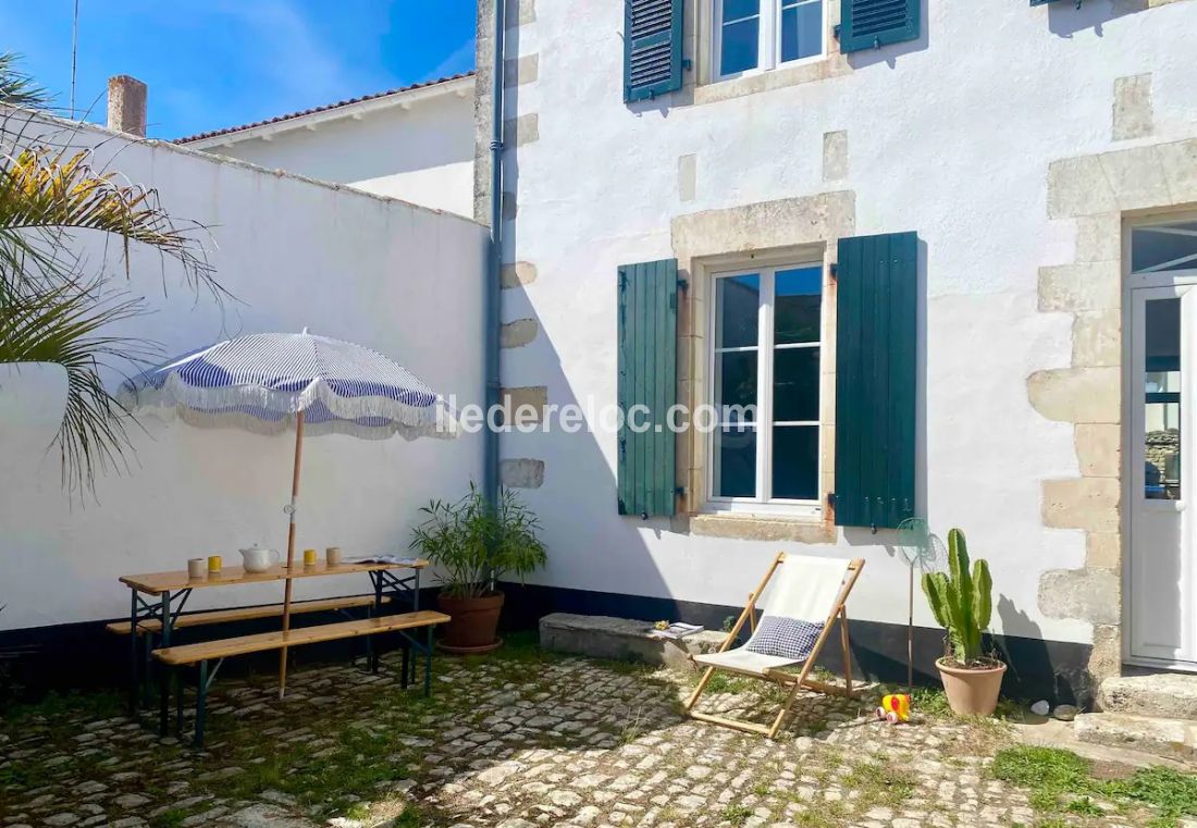 Photo 2 : NC d'une maison située à Sainte-Marie-de-Ré, île de Ré.