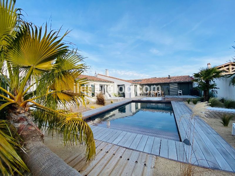 Photo 3 : NC d'une maison située à Loix, île de Ré.