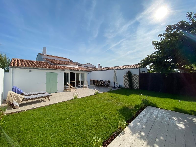 Photo 2 : NC d'une maison située à Les Portes-en-Ré, île de Ré.