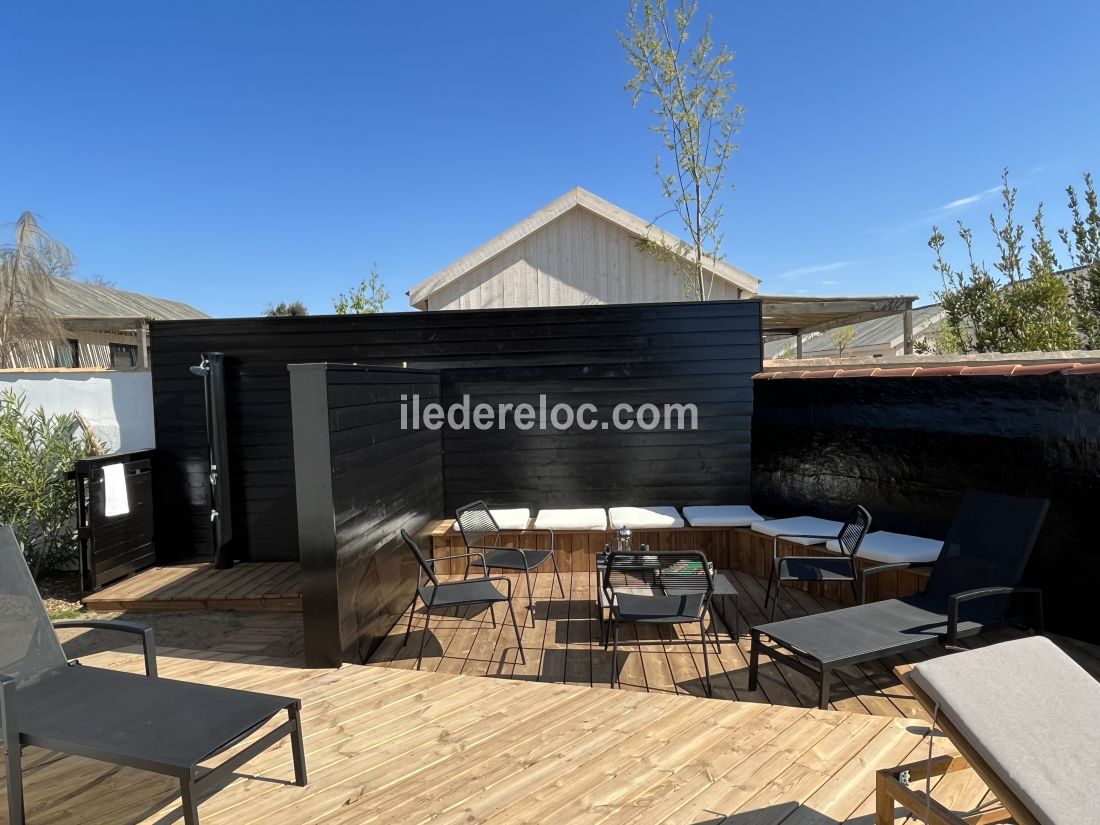 Photo 32 : TERRASSE d'une maison située à Les Portes-en-Ré, île de Ré.