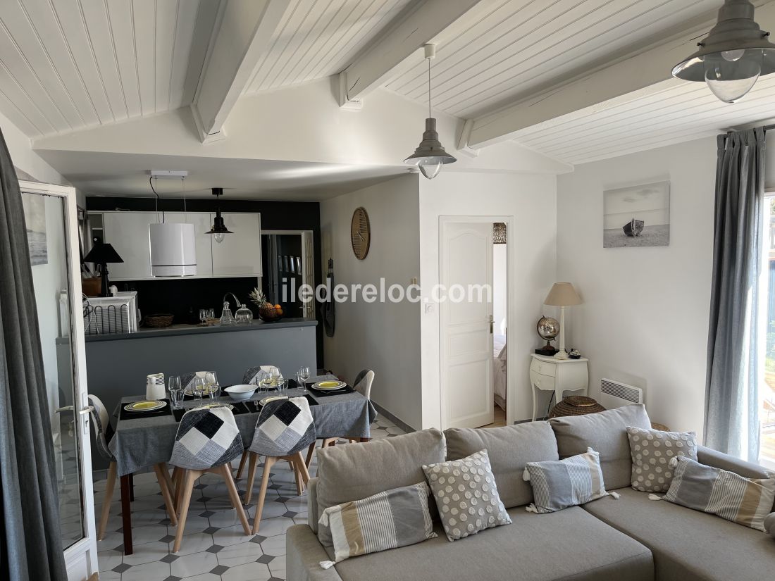Photo 11 : SEJOUR d'une maison située à Les Portes-en-Ré, île de Ré.