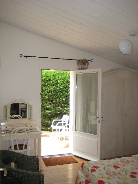 Photo 11 : CHAMBRE d'une maison située à Le Bois-Plage-en-Ré, île de Ré.