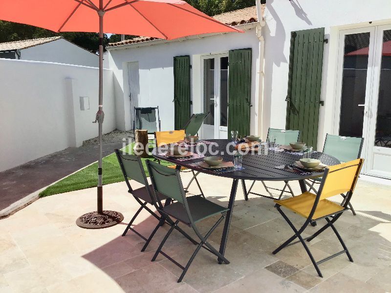 Photo 23 : EXTERIEUR d'une maison situ&eacute;e &agrave; Rivedoux-Plage, &icirc;le de R&eacute;.