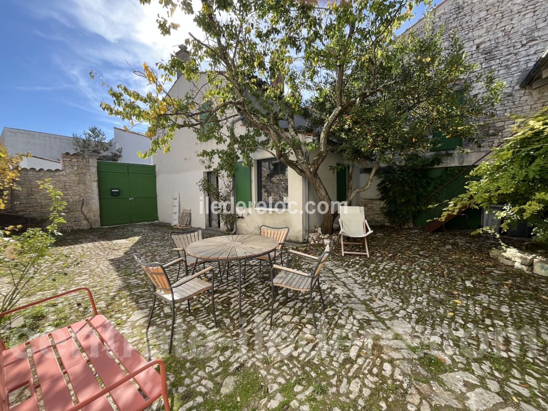 Photo 3 : NC d'une maison située à Sainte-Marie-de-Ré, île de Ré.
