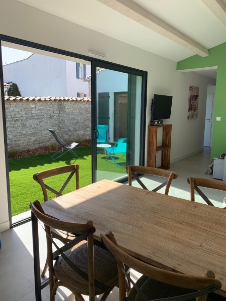 Photo 9 : SEJOUR d'une maison située à La Flotte-en-Ré, île de Ré.