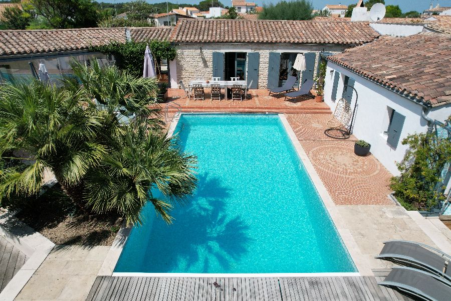 Photo 1 : EXTERIEUR d'une maison située à Rivedoux-Plage, île de Ré.