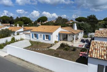 ile de ré Maison familiale avec grand jardin, plage et centre ville  5 min  pied