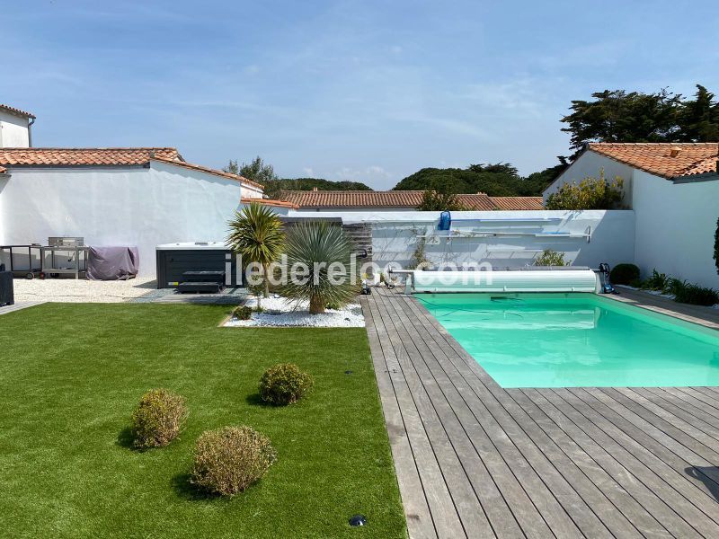 Photo 11 : PISCINE d'une maison située à Le Bois-Plage-en-Ré, île de Ré.