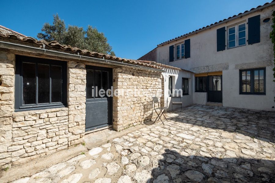 Photo 10 : NC d'une maison située à Sainte-Marie-de-Ré, île de Ré.