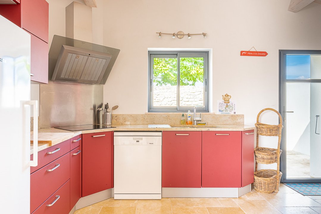 Photo 3 :  d'une maison située à Le Bois-Plage-en-Ré, île de Ré.