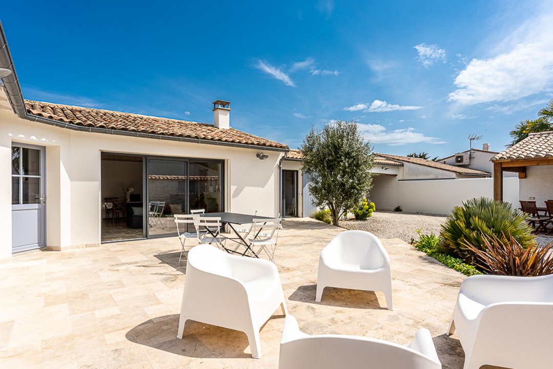 Photo 25 :  d'une maison située à Le Bois-Plage-en-Ré, île de Ré.