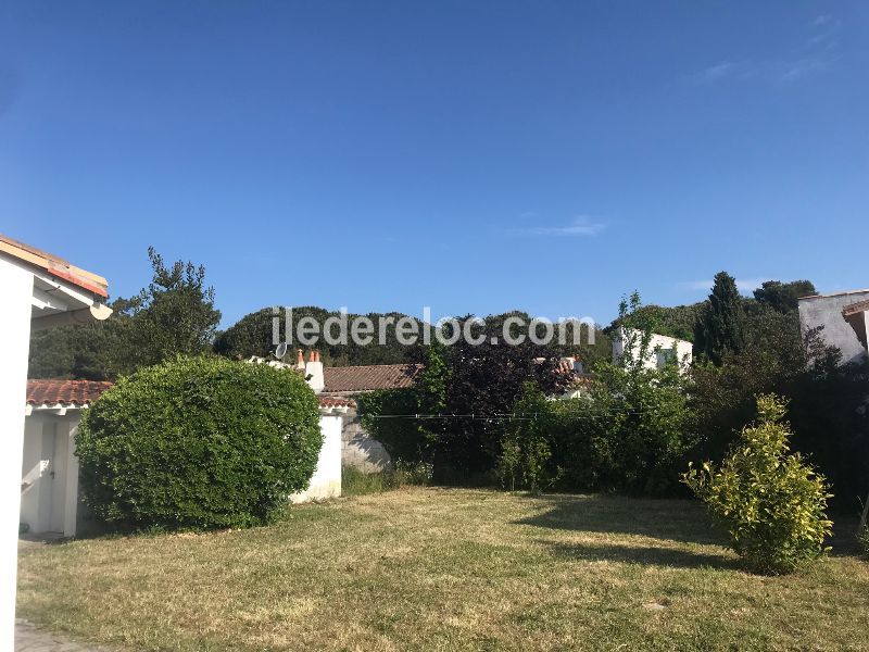 Photo 17 : JARDIN d'une maison située à Les Portes-en-Ré, île de Ré.