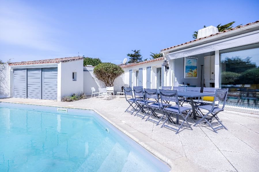 Photo 4 : TERRASSE d'une maison située à Le Bois-Plage-en-Ré, île de Ré.
