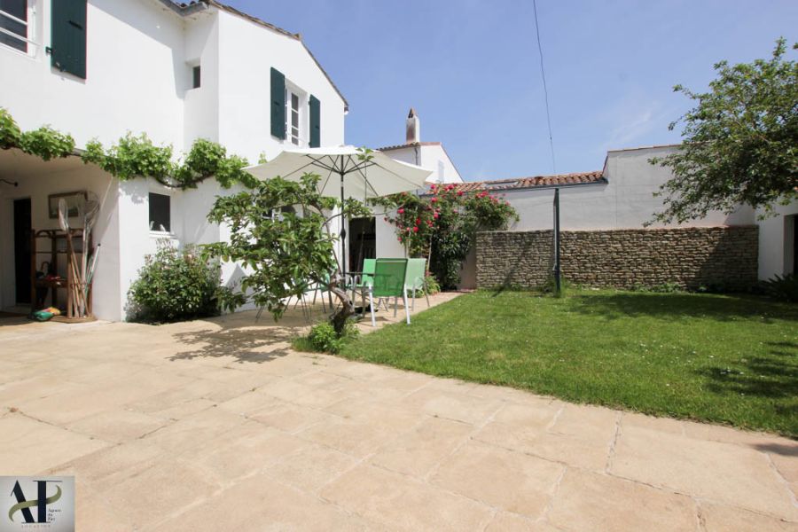 Photo 6 : NC d'une maison située à Les Portes-en-Ré, île de Ré.