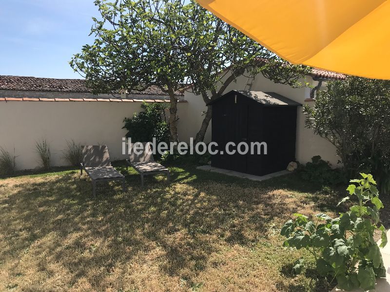 Photo 11 : JARDIN d'une maison située à Saint-Clément-des-Baleines, île de Ré.