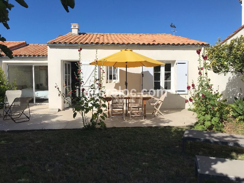 Photo 1 : JARDIN d'une maison située à Saint-Clément-des-Baleines, île de Ré.