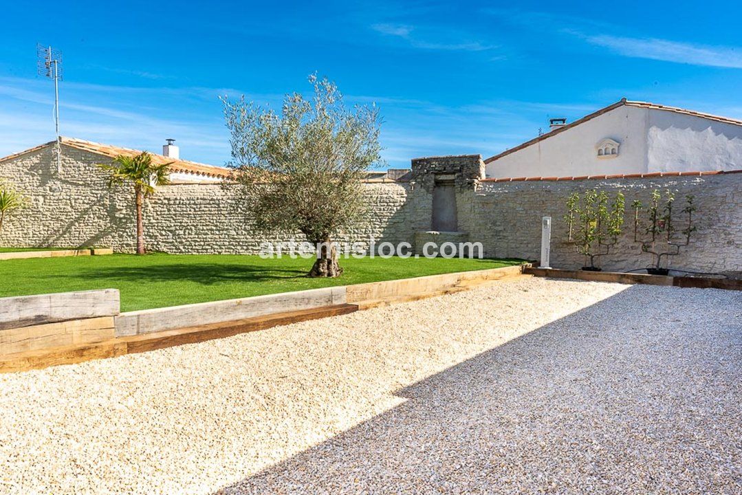 Photo 28 :  d'une maison située à Le Bois-Plage-en-Ré, île de Ré.