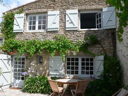 Photo 3 :  d'une maison située à Les Portes-en-Ré, île de Ré.