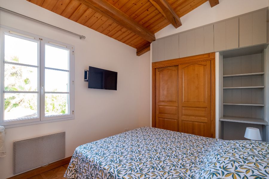 Photo 16 : CHAMBRE d'une maison située à La Flotte-en-Ré, île de Ré.