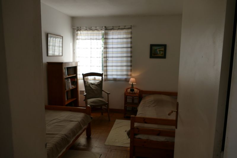 Photo 8 : CHAMBRE d'une maison située à La Couarde-sur-mer, île de Ré.