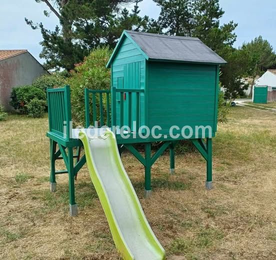 Photo 15 : JARDIN d'une maison située à La Couarde-sur-mer, île de Ré.