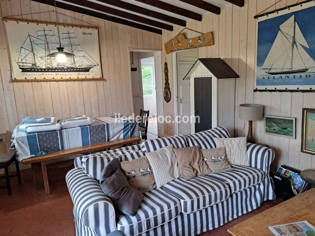 Photo 4 : SEJOUR d'une maison située à La Couarde-sur-mer, île de Ré.