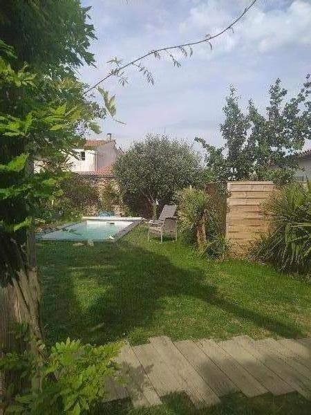 Photo 4 : JARDIN d'une maison située à La Couarde-sur-mer, île de Ré.