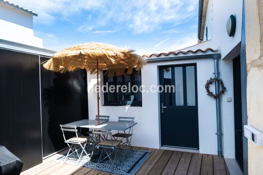 Photo 4 : TERRASSE d'une maison située à La Couarde-sur-mer, île de Ré.