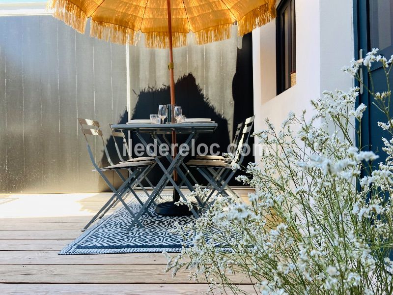 Photo 18 : TERRASSE d'une maison située à La Couarde-sur-mer, île de Ré.