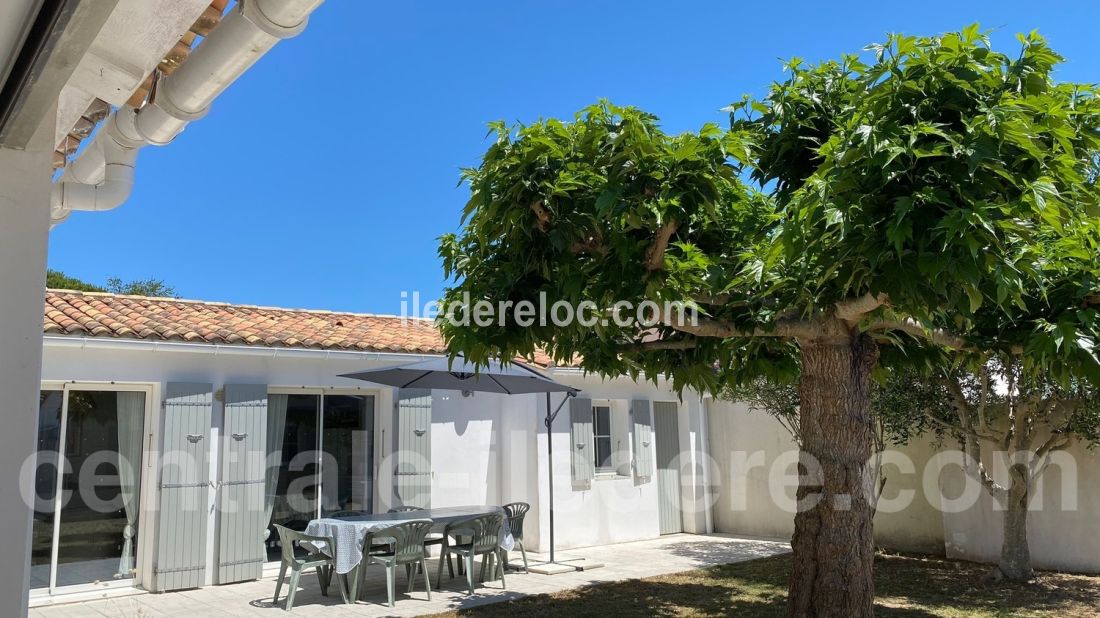 Photo 3 : NC d'une maison située à La Couarde-sur-mer, île de Ré.