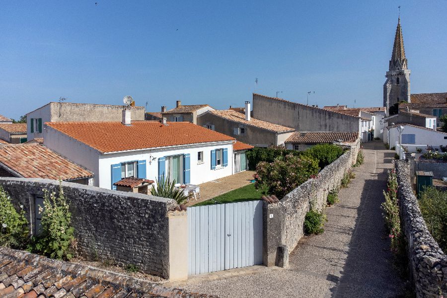 Photo 19 : NC d'une maison située à Sainte-Marie-de-Ré, île de Ré.