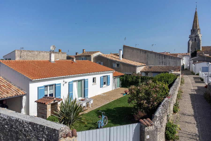 Photo 20 : NC d'une maison située à Sainte-Marie-de-Ré, île de Ré.