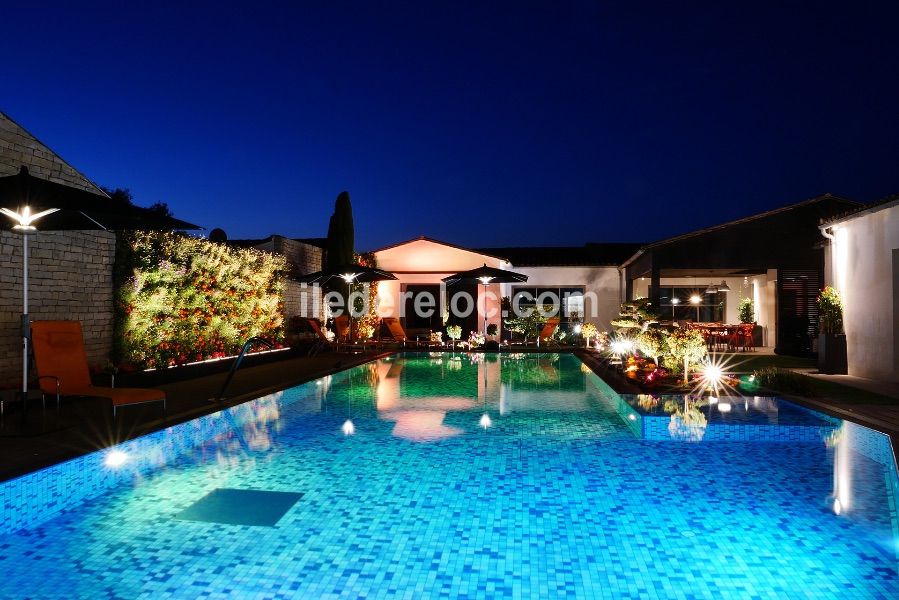 Photo 8 : PISCINE d'une maison située à Sainte-Marie-de-Ré, île de Ré.