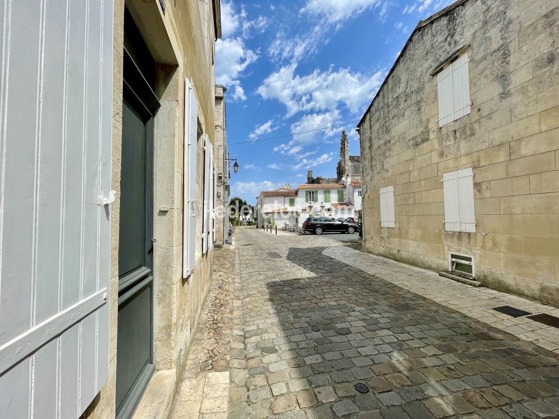 Photo 16 : NC d'une maison située à Saint-Martin-de-Ré, île de Ré.