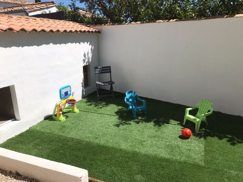 Photo 21 : JARDIN d'une maison située à La Flotte-en-Ré, île de Ré.