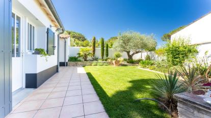 ile de ré Maison, tout confort avec jardin et stationnement