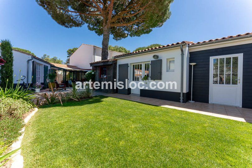 Photo 22 :  d'une maison située à La Flotte-en-Ré, île de Ré.