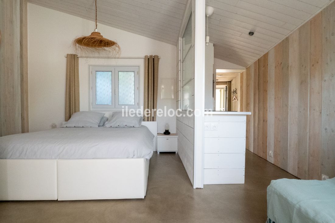 Photo 35 : NC d'une maison situ&eacute;e &agrave; Sainte-Marie-de-R&eacute;, &icirc;le de R&eacute;.