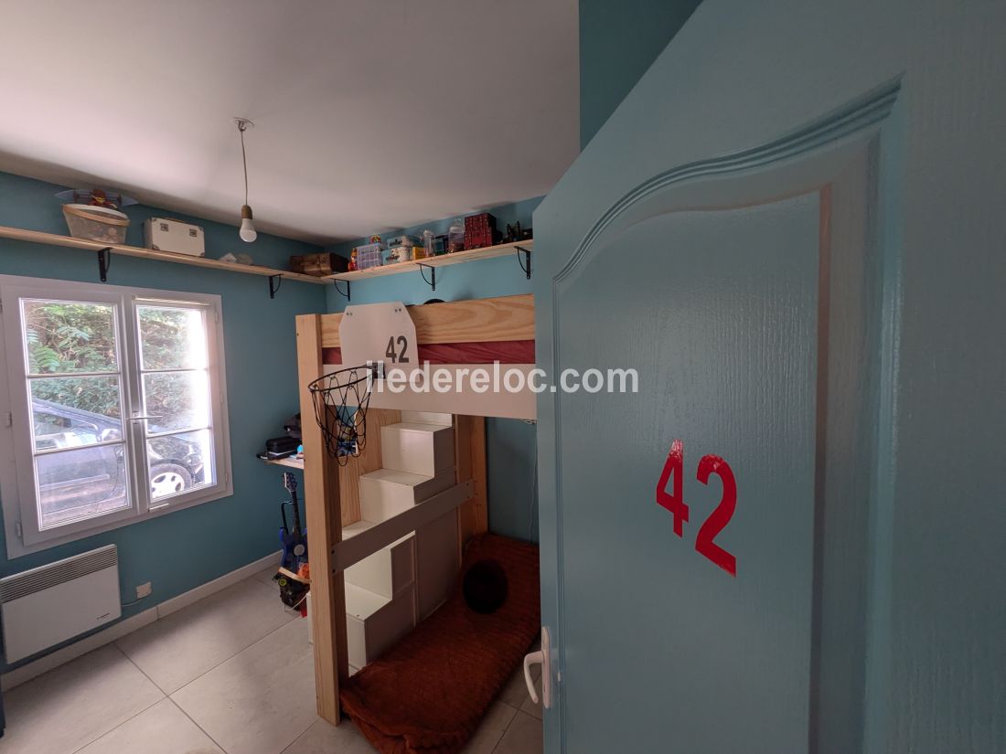 Photo 23 : NC d'une maison situ&eacute;e &agrave; Sainte-Marie-de-R&eacute;, &icirc;le de R&eacute;.