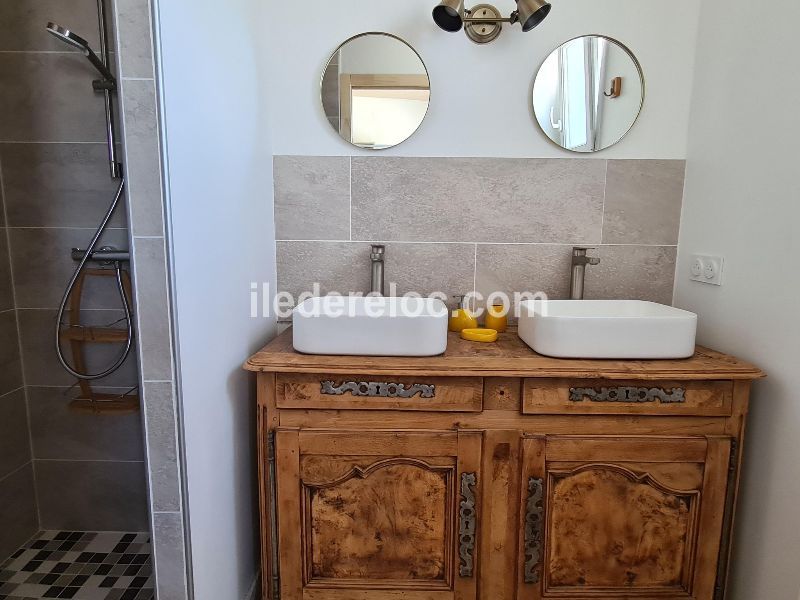 Photo 22 : NC d'une maison située à Le Bois-Plage-en-Ré, île de Ré.