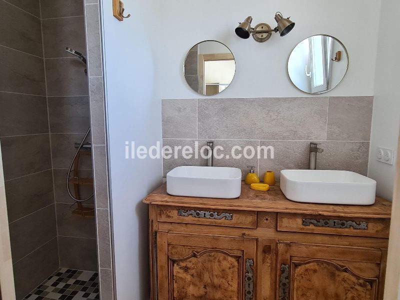 Photo 23 : NC d'une maison située à Le Bois-Plage-en-Ré, île de Ré.