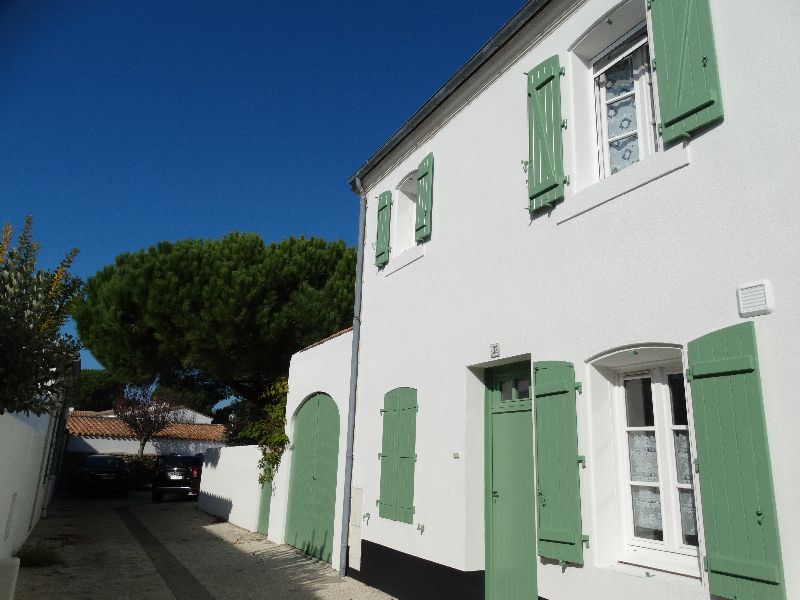 Photo 1 : ENTREE d'une maison située à La Couarde-sur-mer, île de Ré.