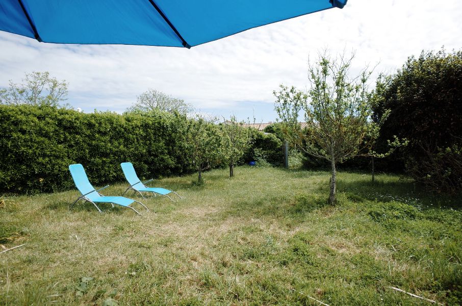 Photo 5 : JARDIN d'une maison située à Saint-Clément-des-Baleines, île de Ré.