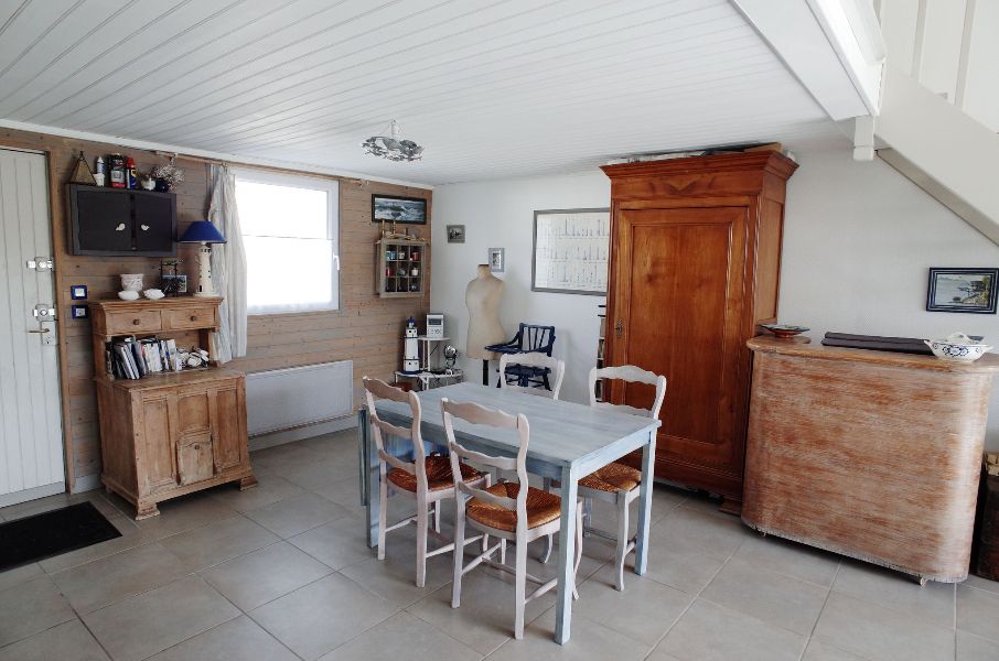 Photo 4 : SEJOUR d'une maison située à Saint-Clément-des-Baleines, île de Ré.