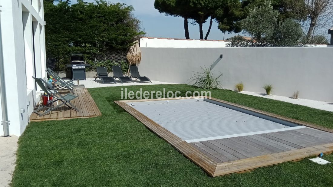 Photo 16 : PISCINE d'une maison située à Le Bois-Plage-en-Ré, île de Ré.