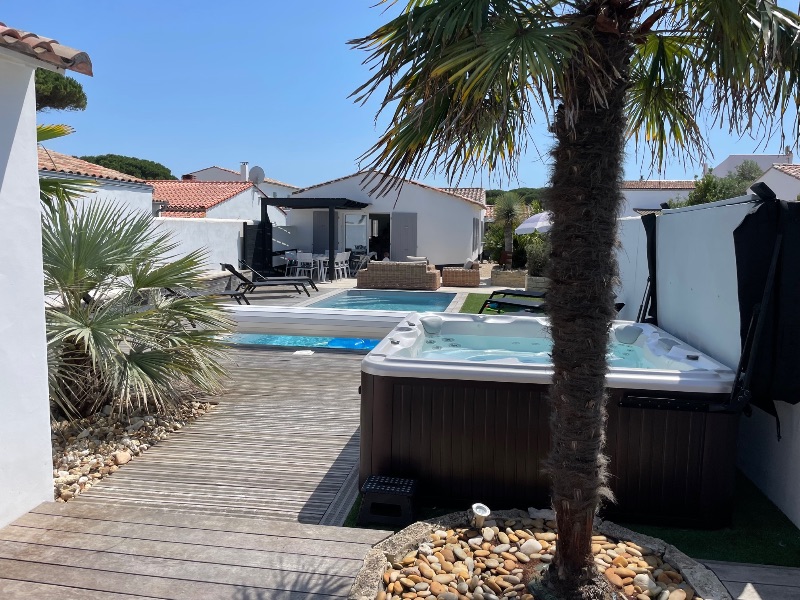 Photo 3 : NC d'une maison située à Le Bois-Plage-en-Ré, île de Ré.