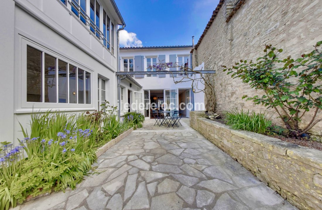 Photo 23 : NC d'une maison située à Saint-Martin-de-Ré, île de Ré.