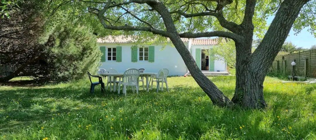 Photo 6 : NC d'une maison située à Les Portes-en-Ré, île de Ré.